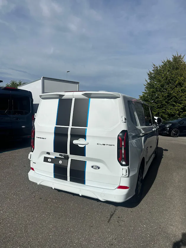 FORD Transit Custom Van 320 L2 2.5 Sport/PHEV/Aut.