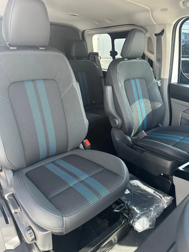FORD Transit Custom Van 320 L2 2.5 Sport/PHEV/Aut.