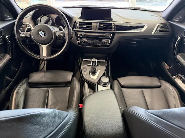 BMW M140i xDrive Steptronic
