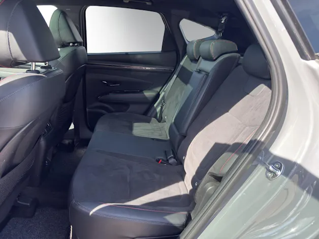 HYUNDAI Tucson 1.6HEV NLi LUX 4WD