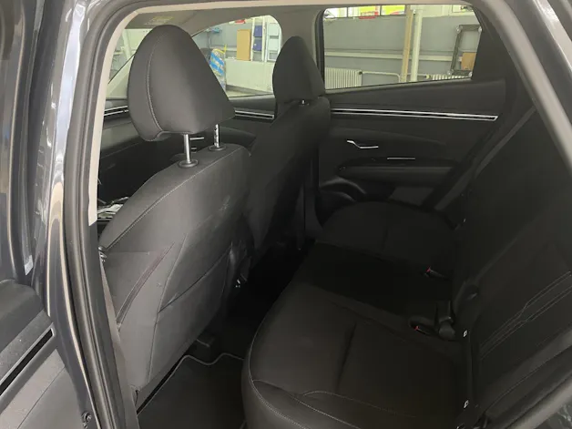 HYUNDAI Tucson 1.6 T-GDi HEV Amplia 4WD