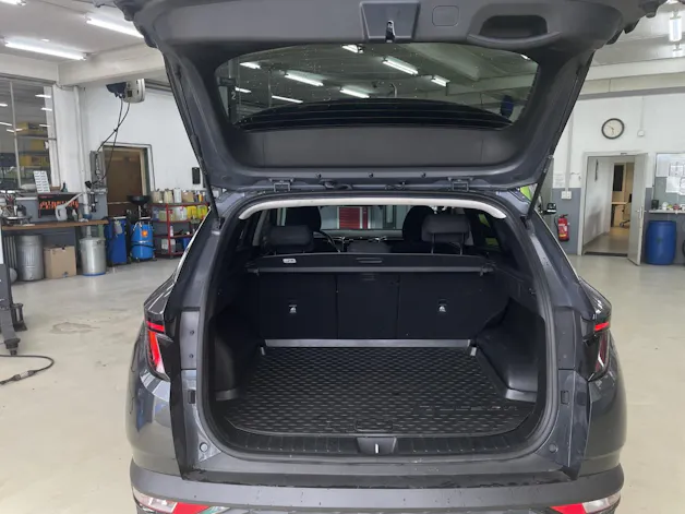 HYUNDAI Tucson 1.6 T-GDi HEV Amplia 4WD