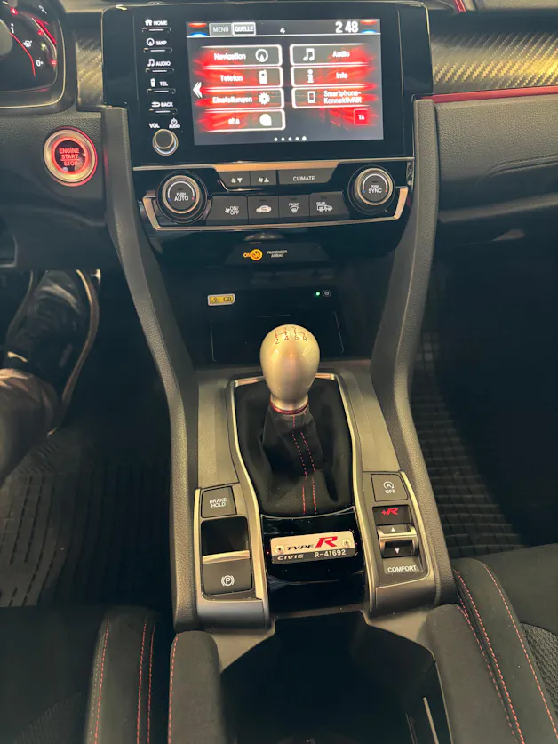 HONDA Civic 2.0 i-VTEC Type R Sport Line
