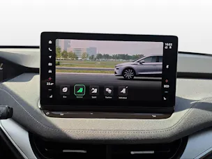 SKODA Enyaq 85x Dynamic 4x4