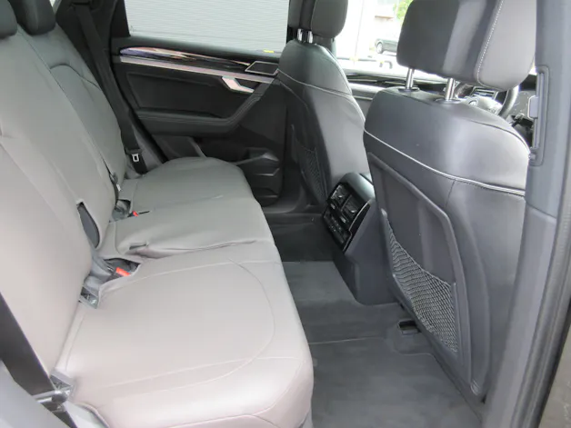 VW Touareg 3.0 TDI R Line Tiptronic