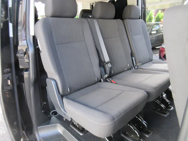 VW Caravelle 4x4 automat,8 places, crochet