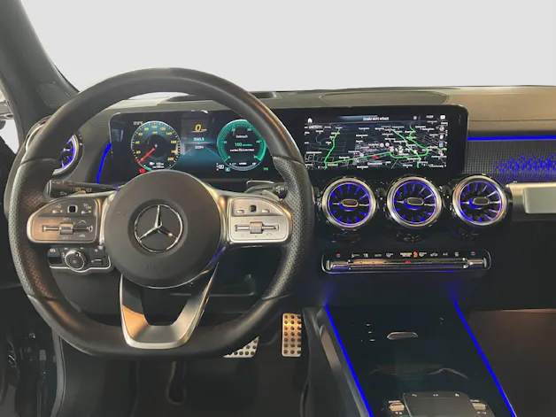 MERCEDES-BENZ EQB 350 AMG Line 4MATIC