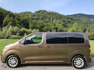 PEUGEOT Traveller Standard 2.0 BlueHDi 180 Active S/S
