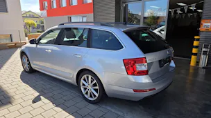 SKODA Octavia Combi 1.8 TSI Ambition DSG
