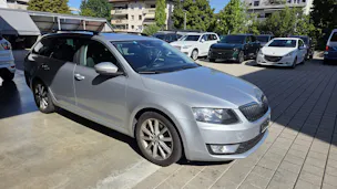 SKODA Octavia Combi 1.8 TSI Ambition DSG