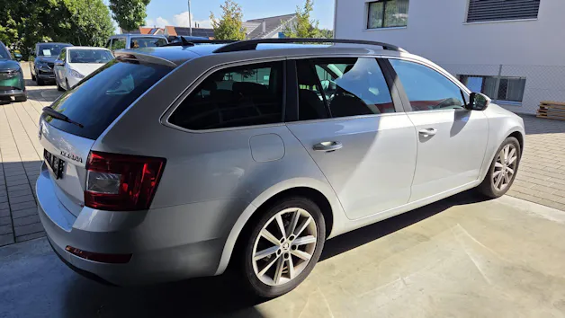 SKODA Octavia Combi 1.8 TSI Ambition DSG