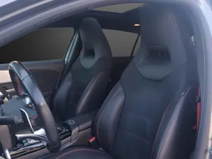 MERCEDES-BENZ A 35 AMG 4Matic