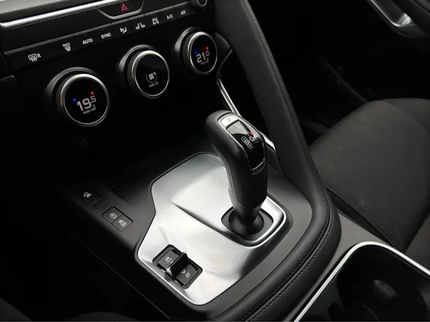 Jaguar E-Pace P200 R-Dynamic AWD Automatik
