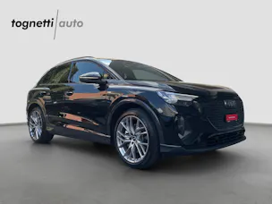 AUDI Q4 e-tron 50 quattro