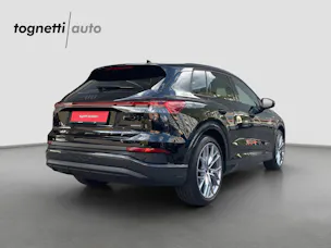 AUDI Q4 e-tron 50 quattro