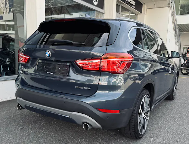 BMW X1 xDrive 18d Sport Line Steptronic