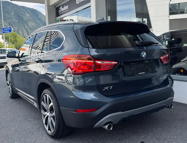 BMW X1 xDrive 18d Sport Line Steptronic