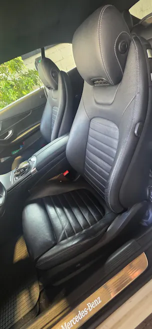 MERCEDES-BENZ C 200 AMG Line Cabriolet 4Matic 9G-Tronic