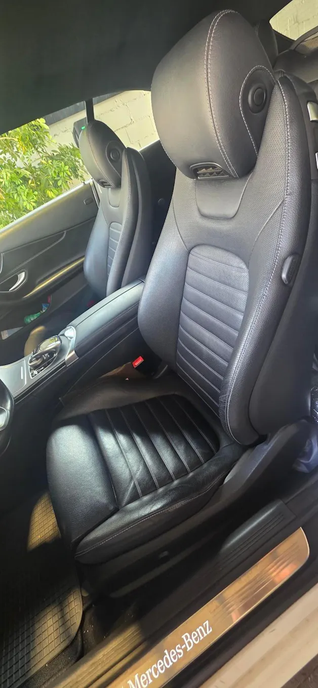 MERCEDES-BENZ C 200 AMG Line Cabriolet 4Matic 9G-Tronic