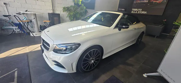 MERCEDES-BENZ C 200 AMG Line Cabriolet 4Matic 9G-Tronic