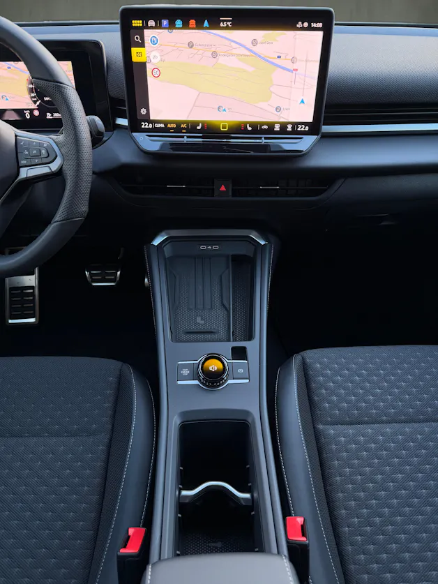 VW T-Roc 1.5 eTSI mHEV R-Line DSG