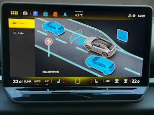 VW T-Roc 1.5 eTSI mHEV R-Line DSG