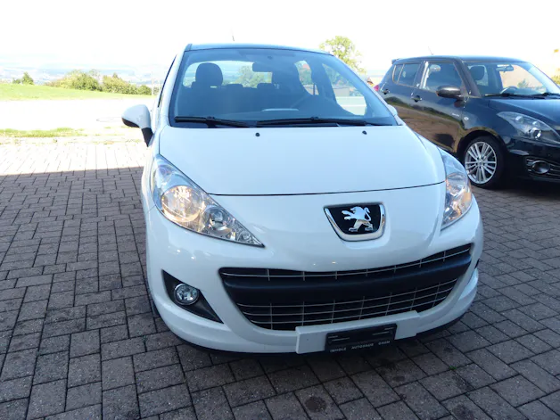 PEUGEOT 207 1.6 16V Swiss Edition