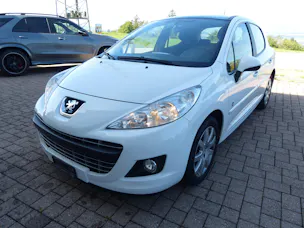 PEUGEOT 207 1.6 16V Swiss Edition