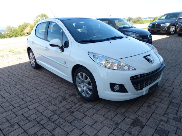 PEUGEOT 207 1.6 16V Swiss Edition
