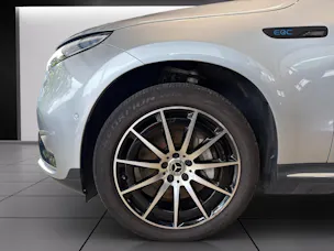 MERCEDES-BENZ EQC 400 AMG Line 4Matic