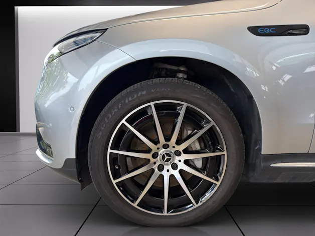 MERCEDES-BENZ EQC 400 AMG Line 4Matic