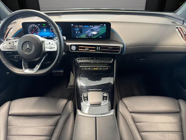 MERCEDES-BENZ EQC 400 AMG Line 4Matic