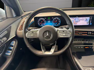 MERCEDES-BENZ EQC 400 AMG Line 4Matic