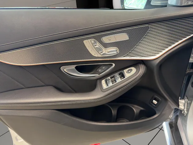 MERCEDES-BENZ EQC 400 AMG Line 4Matic