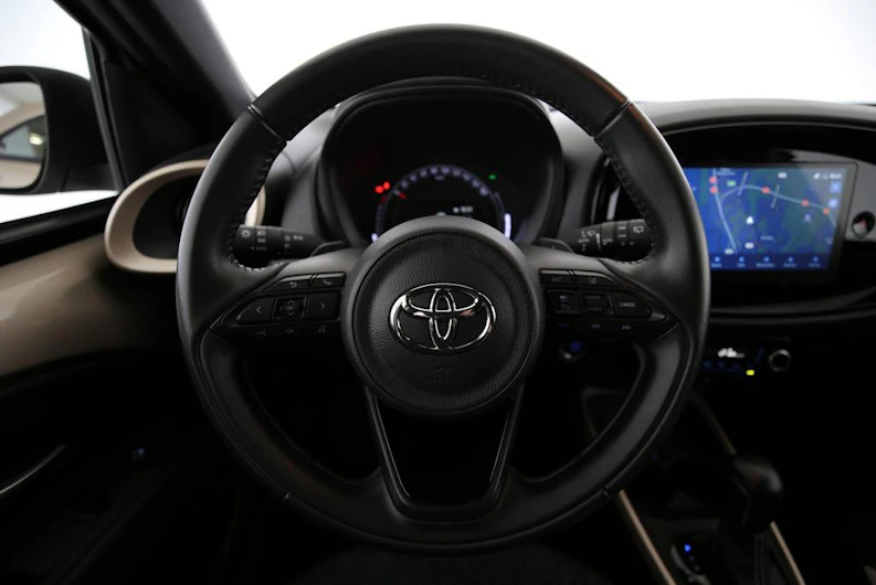 immagine del veicolo TOYOTA AYGO X
