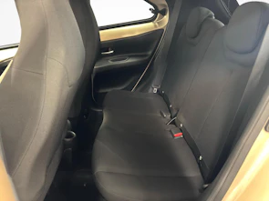 immagine del veicolo TOYOTA Aygo X 1.0 VVT-i Trend