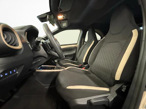 immagine del veicolo TOYOTA Aygo X 1.0 VVT-i Trend