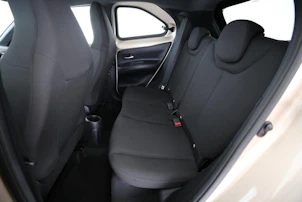 immagine del veicolo TOYOTA Aygo X 1.0 VVT-i Trend