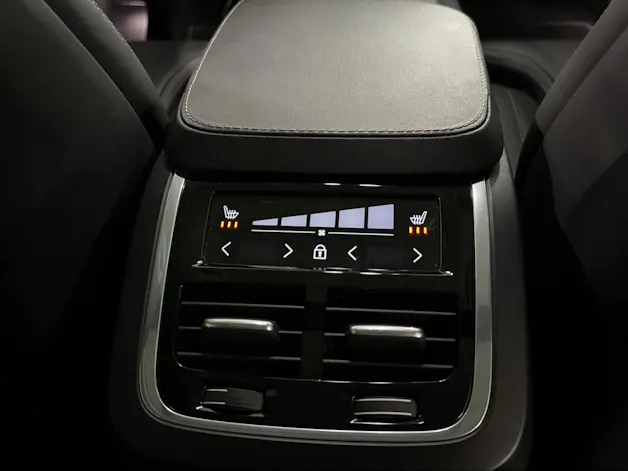 VOLVO XC90 2.0 T8 TE Ultimate Dark 7P. eAWD