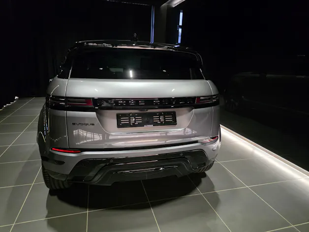 Land Rover Range Rover Evoque 1.5 T 270e Dynamic SE