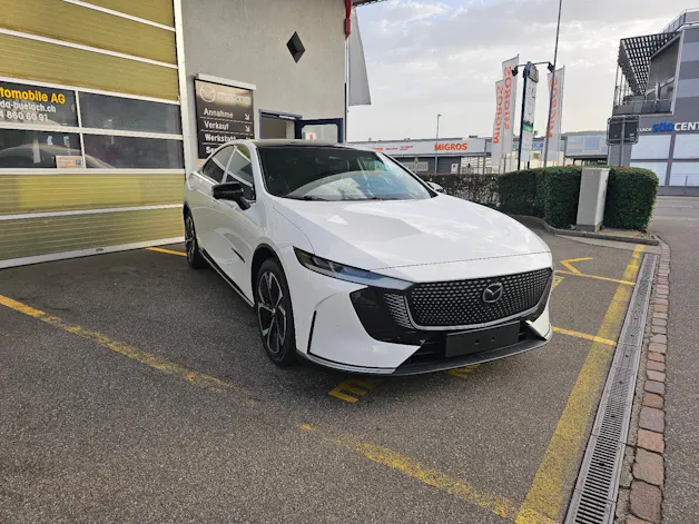 MAZDA 6e Takumi