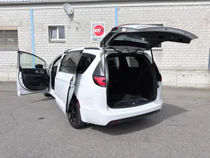 Chrysler USA PACIFICA 3.6-V6 LIMITED AWD 4x4 7 Plätzer