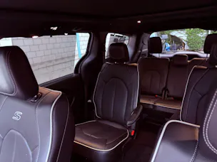 Chrysler USA PACIFICA 3.6-V6 LIMITED AWD 4x4 7 Plätzer