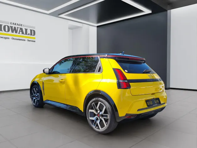 RENAULT R5 E-Tech Urban Range iconic five