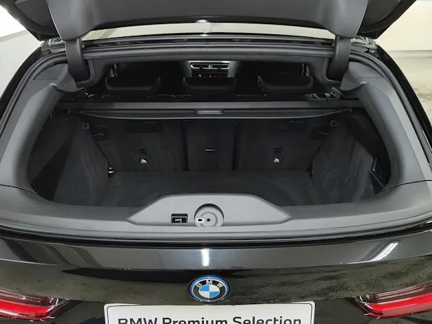 BMW 330e xDrive SAG Touring