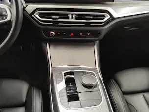 BMW 330e xDrive SAG Touring