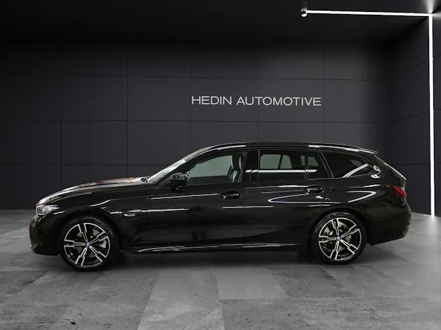 BMW 330e xDrive SAG Touring