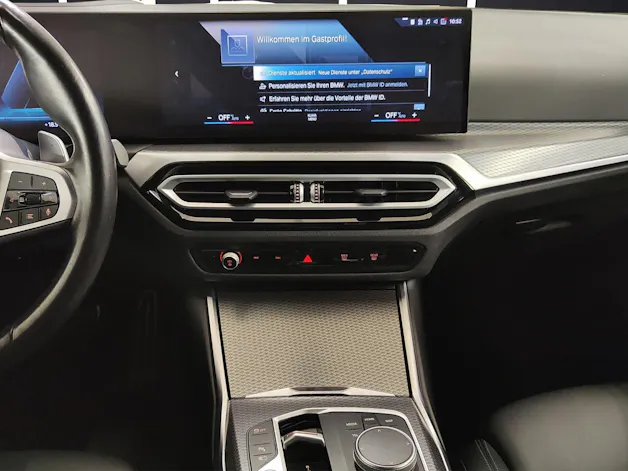 BMW 330e xDrive SAG Touring