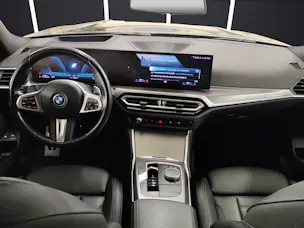 BMW 330e xDrive SAG Touring