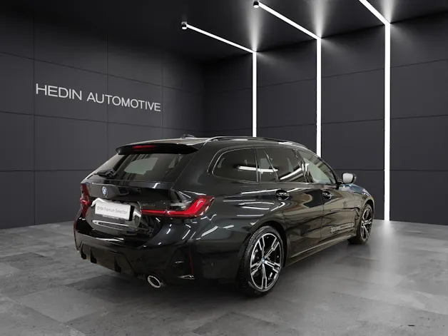 BMW 330e xDrive SAG Touring